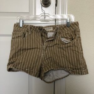 tan and white pacsun shorts